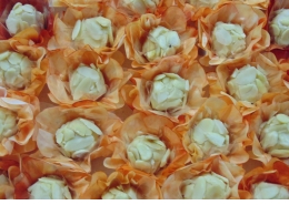 Brigadeiro branco com amndoas laminadas